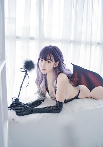 新婚的我和上司出差4_青苹果乐园免费高清观看