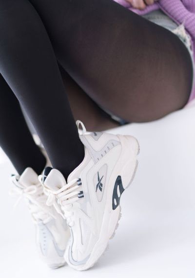 新男欢女爱_BD英语在线播放