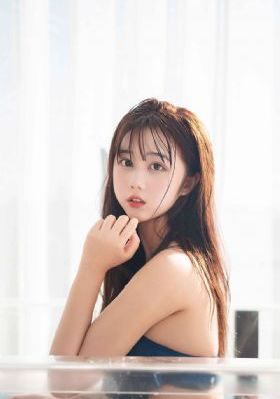 6080亚洲_十万网红美女美酱
