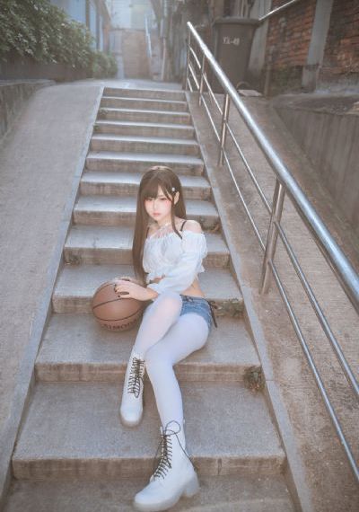 庄宇新_BD英语在线播放观看