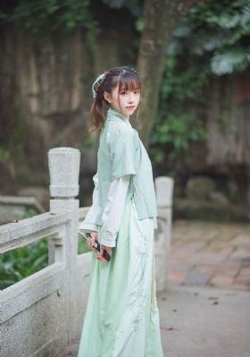 铁齿铜牙纪晓岚2免费观看_720在线观看完整版