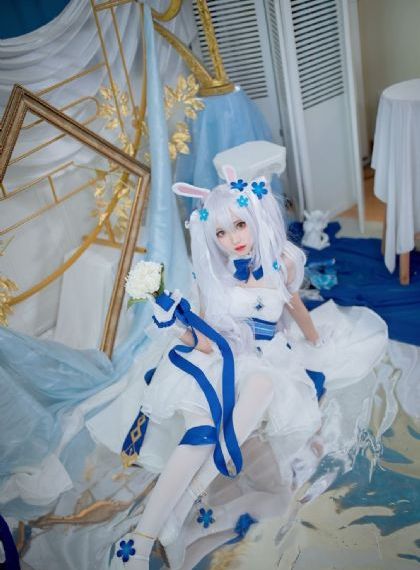 善良的女秘书的目的免费_4K高清完整版